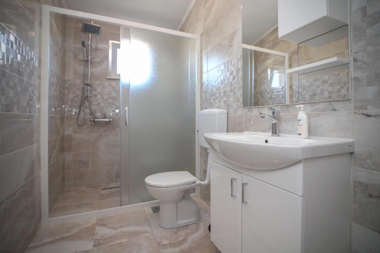 Conte Cikara Apartment Saricevi Exterior foto