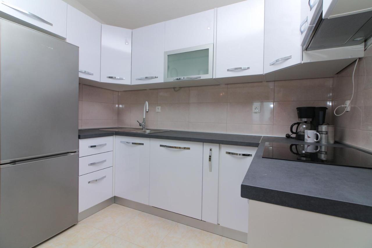 Conte Cikara Apartment Saricevi Exterior foto