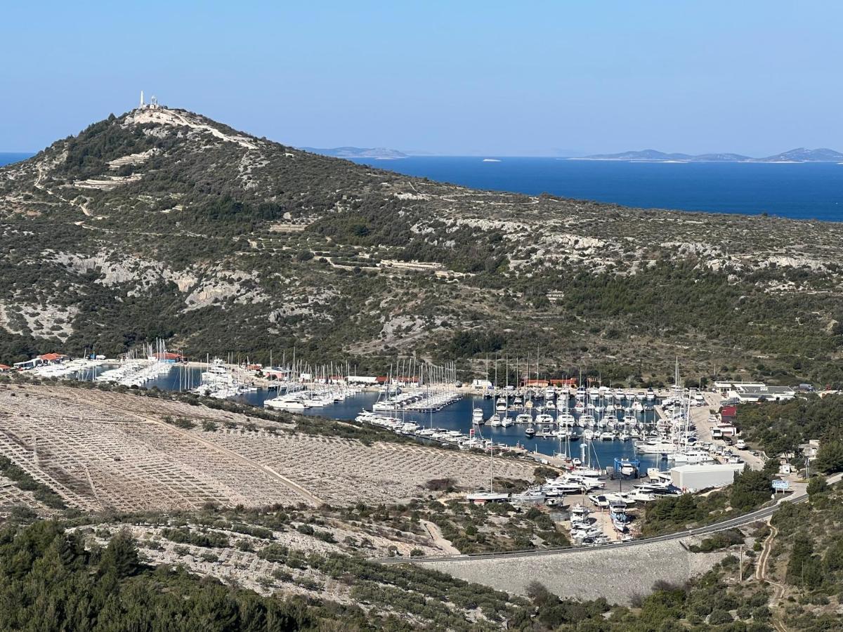 Conte Cikara Apartment Saricevi Exterior foto